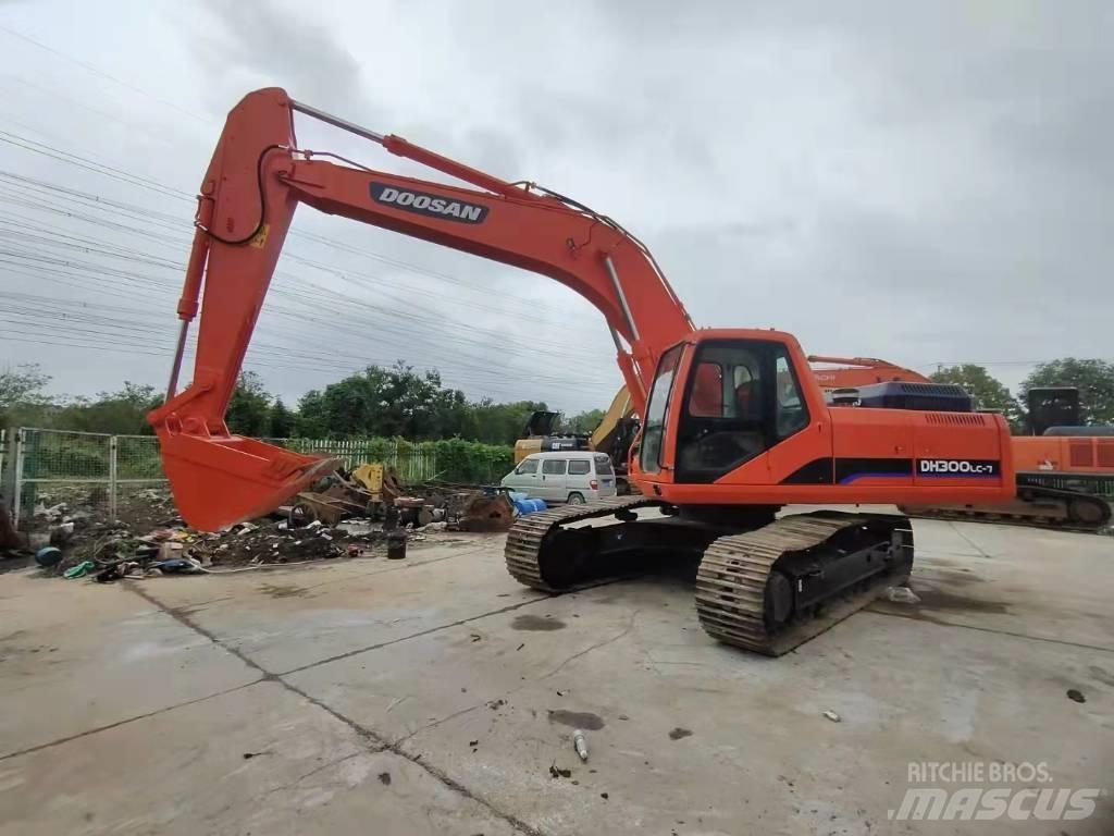 Doosan DH 300 LC-7 Raupenbagger