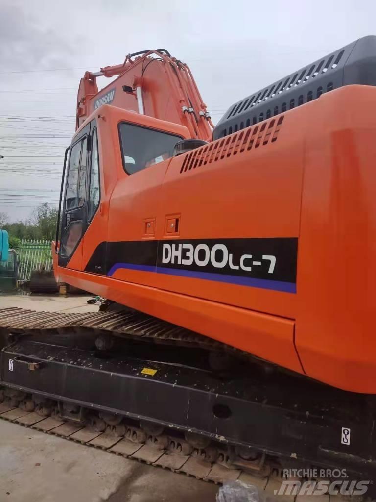 Doosan DH 300 LC-7 Raupenbagger
