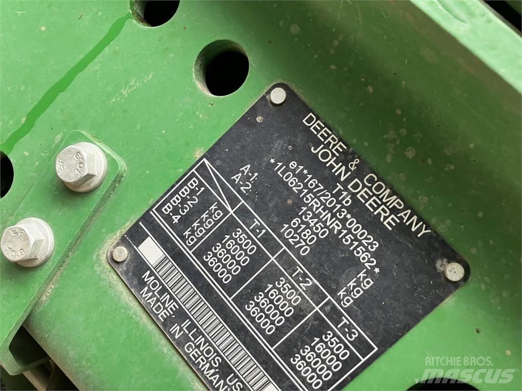 John Deere 6215R Traktoren