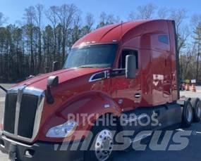 Kenworth T 680 Sattelzugmaschinen