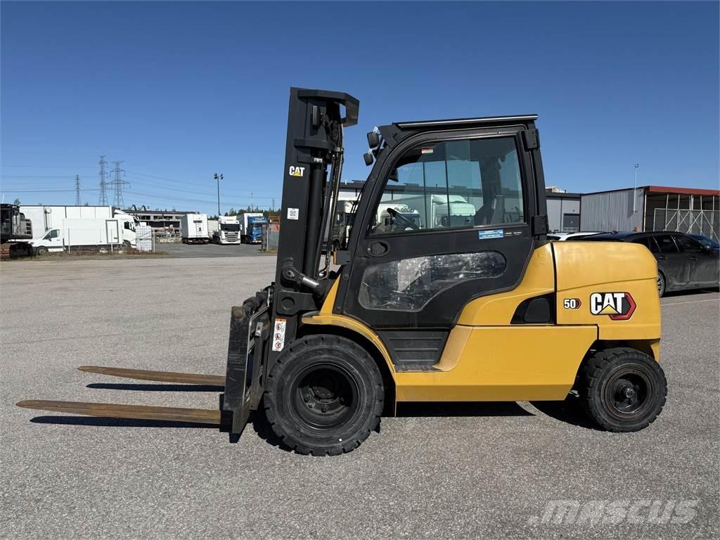 CAT DP50NT Diesel Stapler
