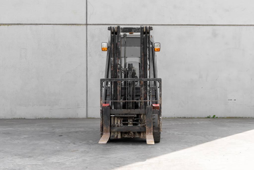 Manitou MI 25 D Diesel Stapler