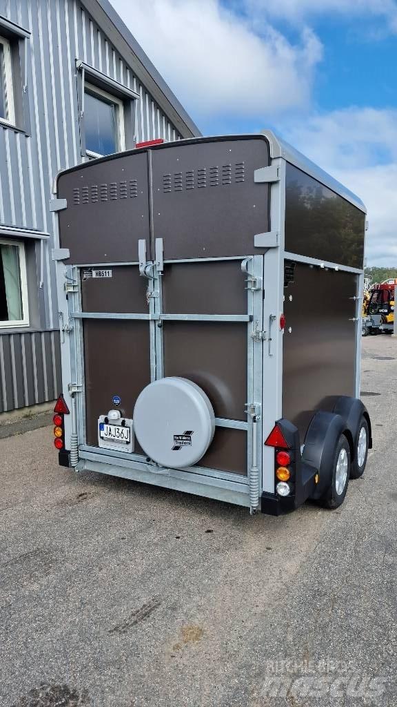 Ifor Williams HB 511 Viehtransportanhänger