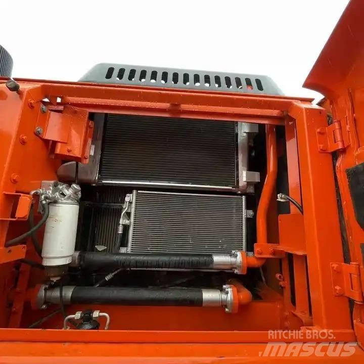 Doosan DX 300 LC Minibagger < 7t