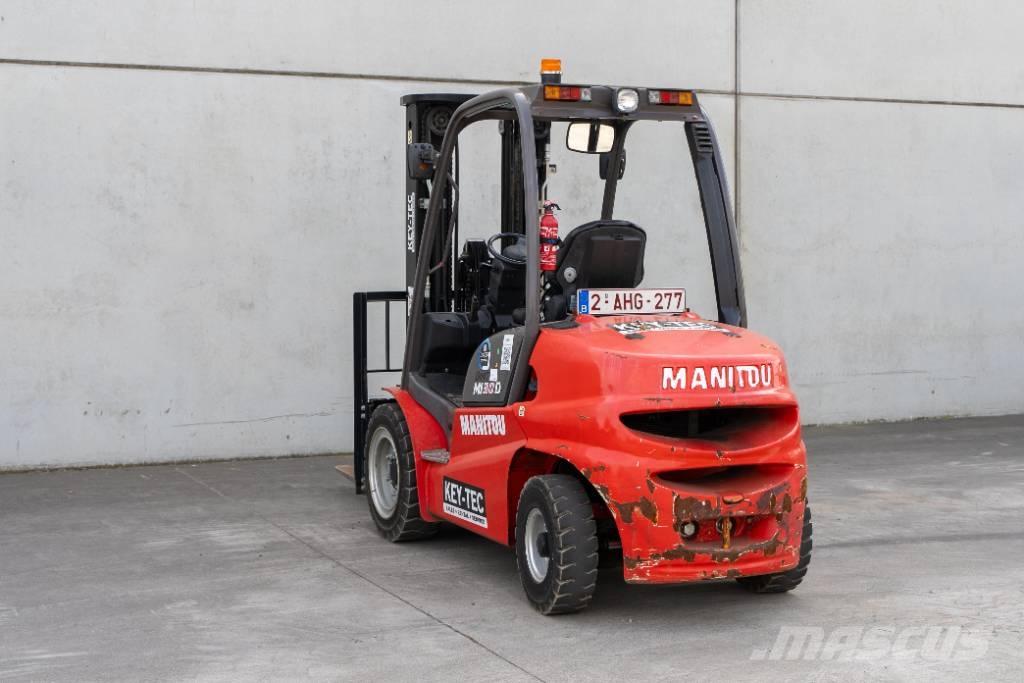 Manitou MI 30 D Diesel Stapler