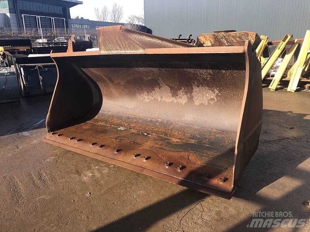 Volvo L60/70 Schaufeln