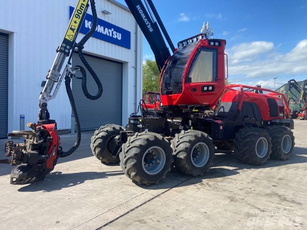 Komatsu 901XC Harvester