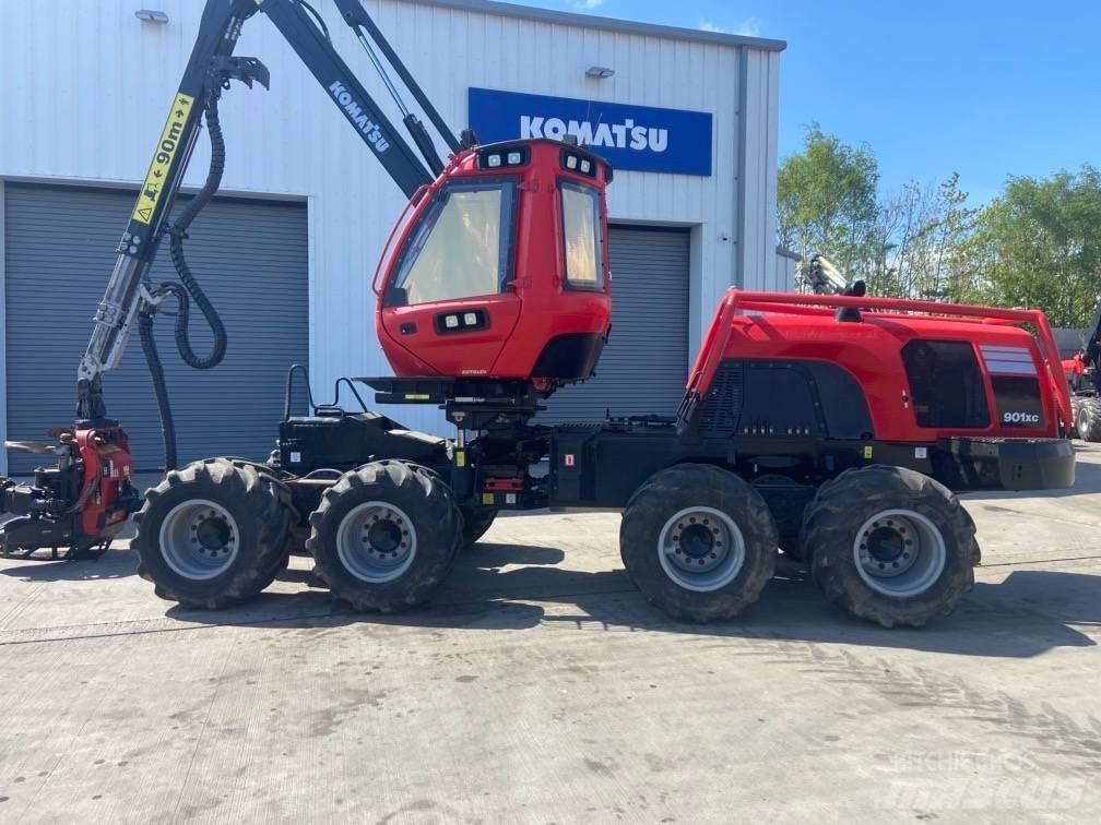 Komatsu 901XC Harvester