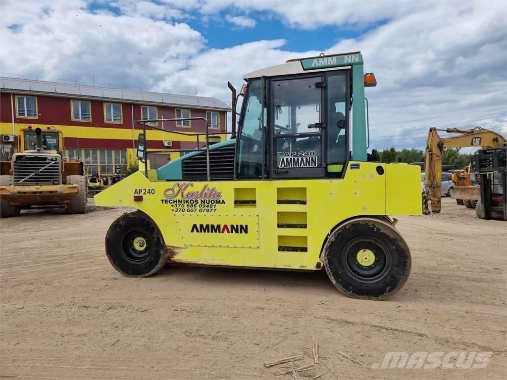 Ammann AP 240 Gummiradwalzen