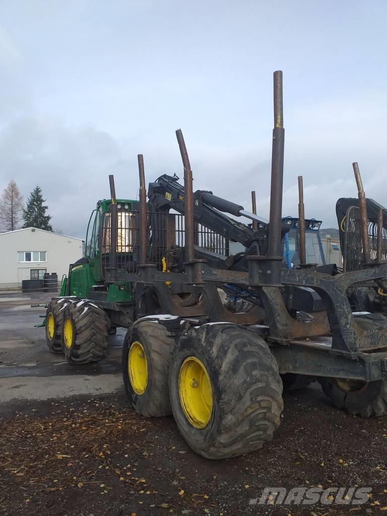 John Deere 1510 E Forwarder
