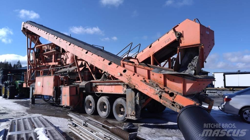 Metso GP 300 Mobile Brecher