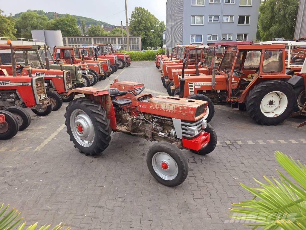 Massey Ferguson 158 Traktoren