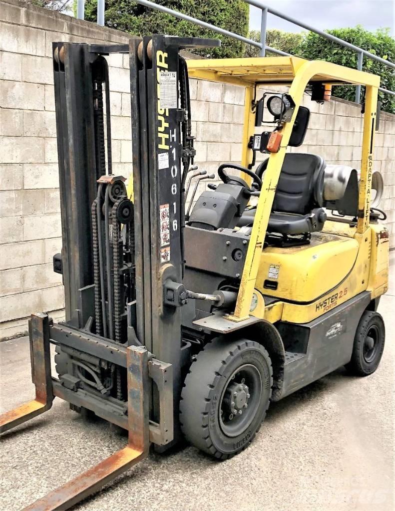 Hyster H2.5TX Gas Stapler