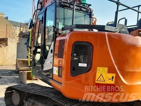 Hitachi ZX 135 US-6 Raupenbagger