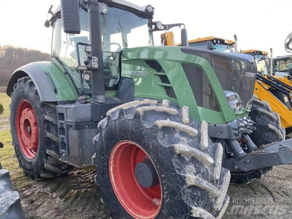Fendt 826 Vario Traktoren