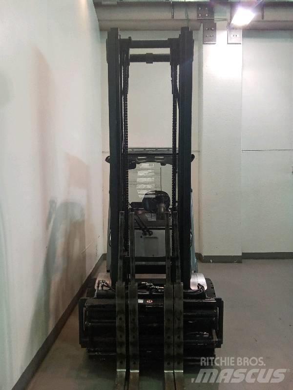 Still RX 60-40 Elektro Stapler