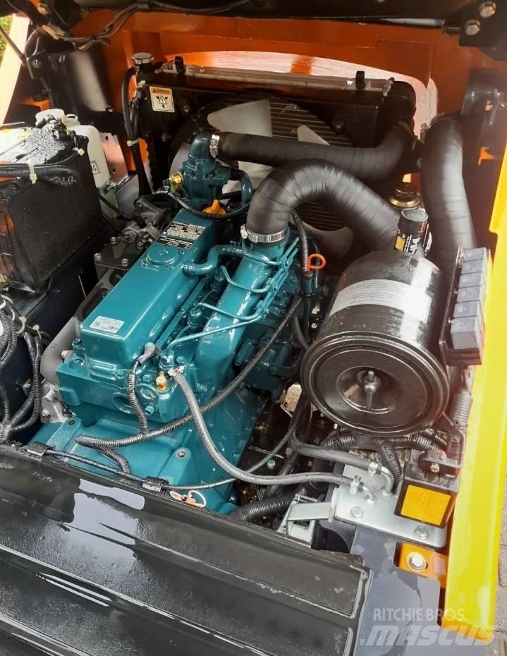 Doosan D18S PRO5 Diesel Stapler