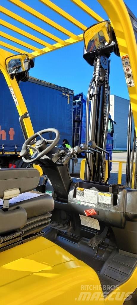 Hyster H 2.0 FT Gas Stapler