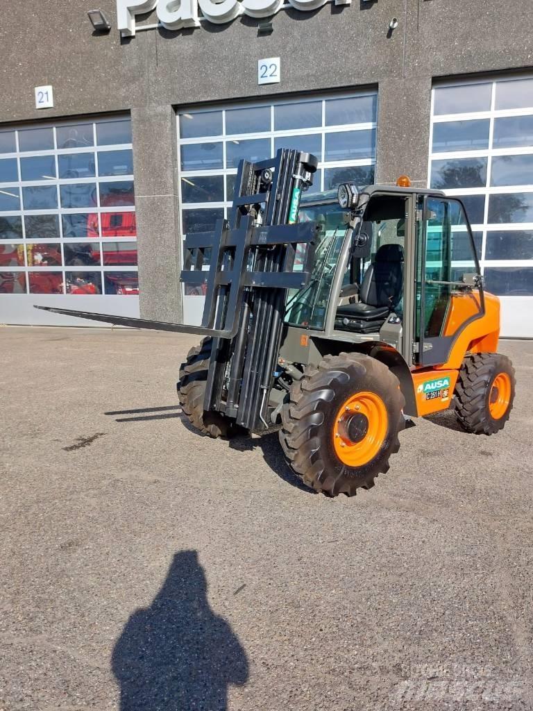 Ausa C 251 H x4 Geländestapler