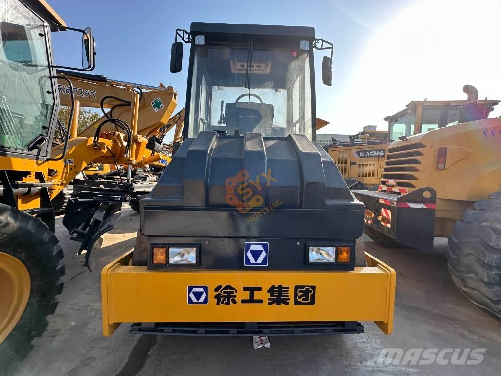 XCMG XD 103 Erdbauwalzen