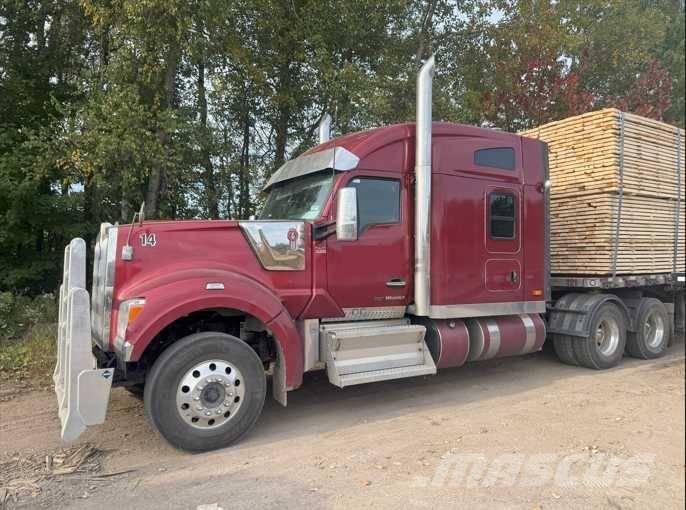 Kenworth W 990 Sattelzugmaschinen