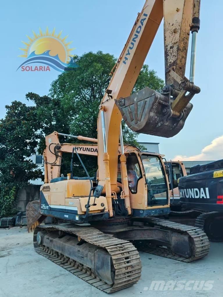 Hyundai R225LC-9 Raupenbagger