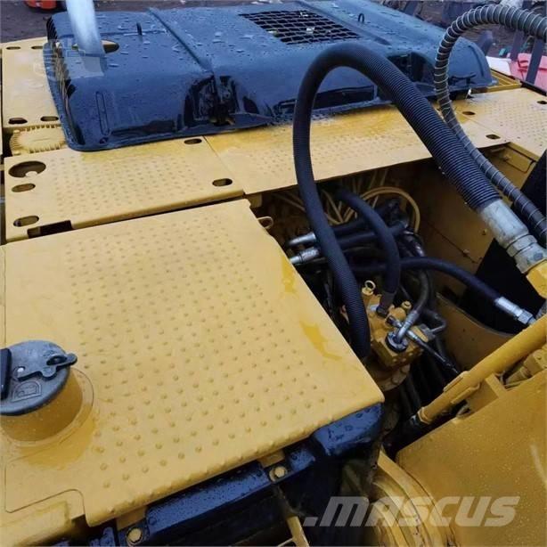 CAT 320D Raupenbagger