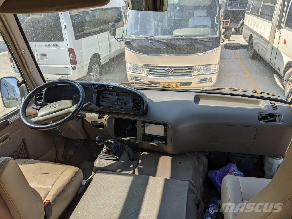 Toyota Coaster Bus Minibusse
