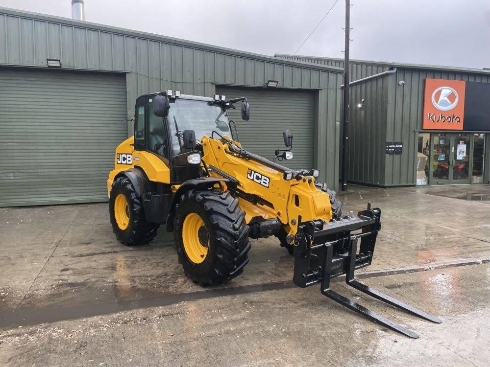 JCB TM 320 S Teleskoplader für Landwirtschaft