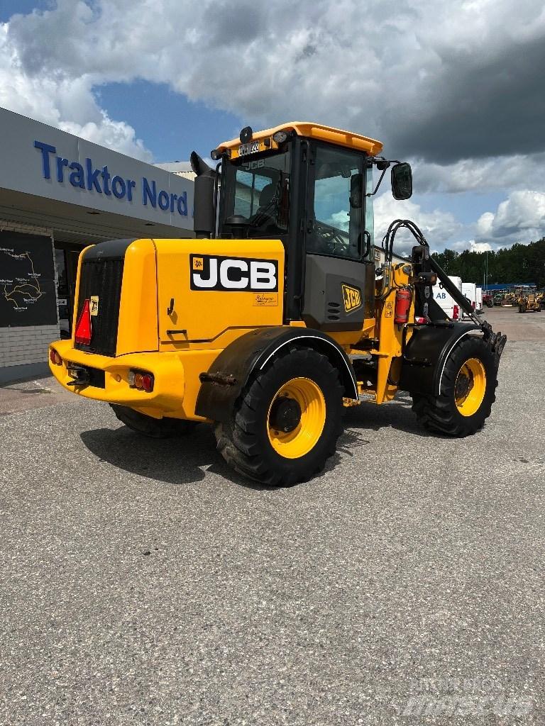 JCB 411 HT 6400 Tim Radlader