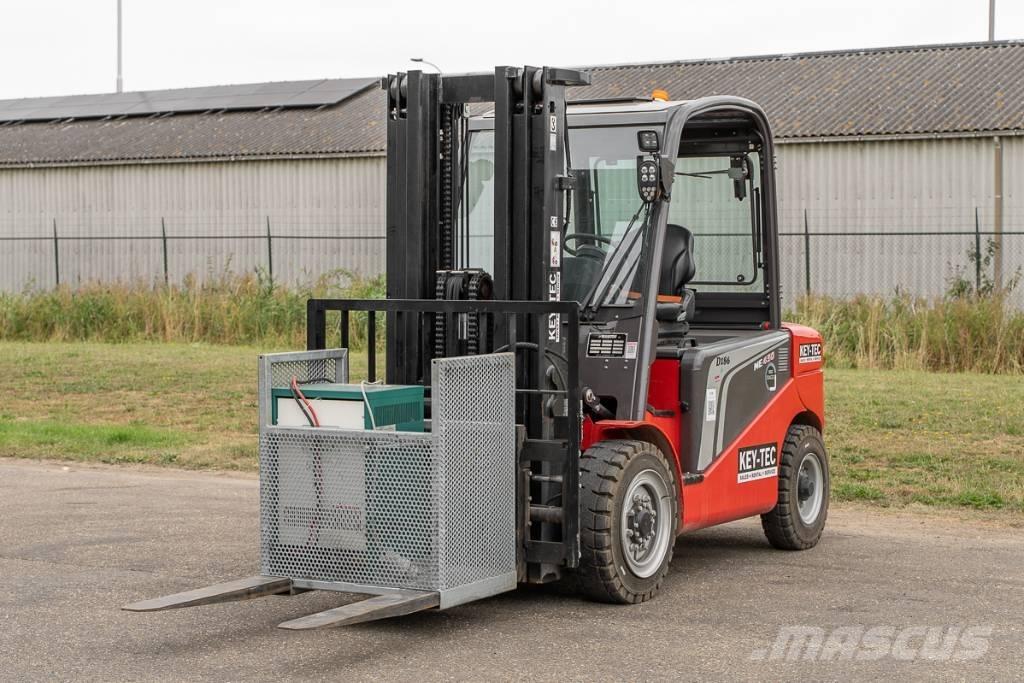 Manitou ME 450 Elektro Stapler
