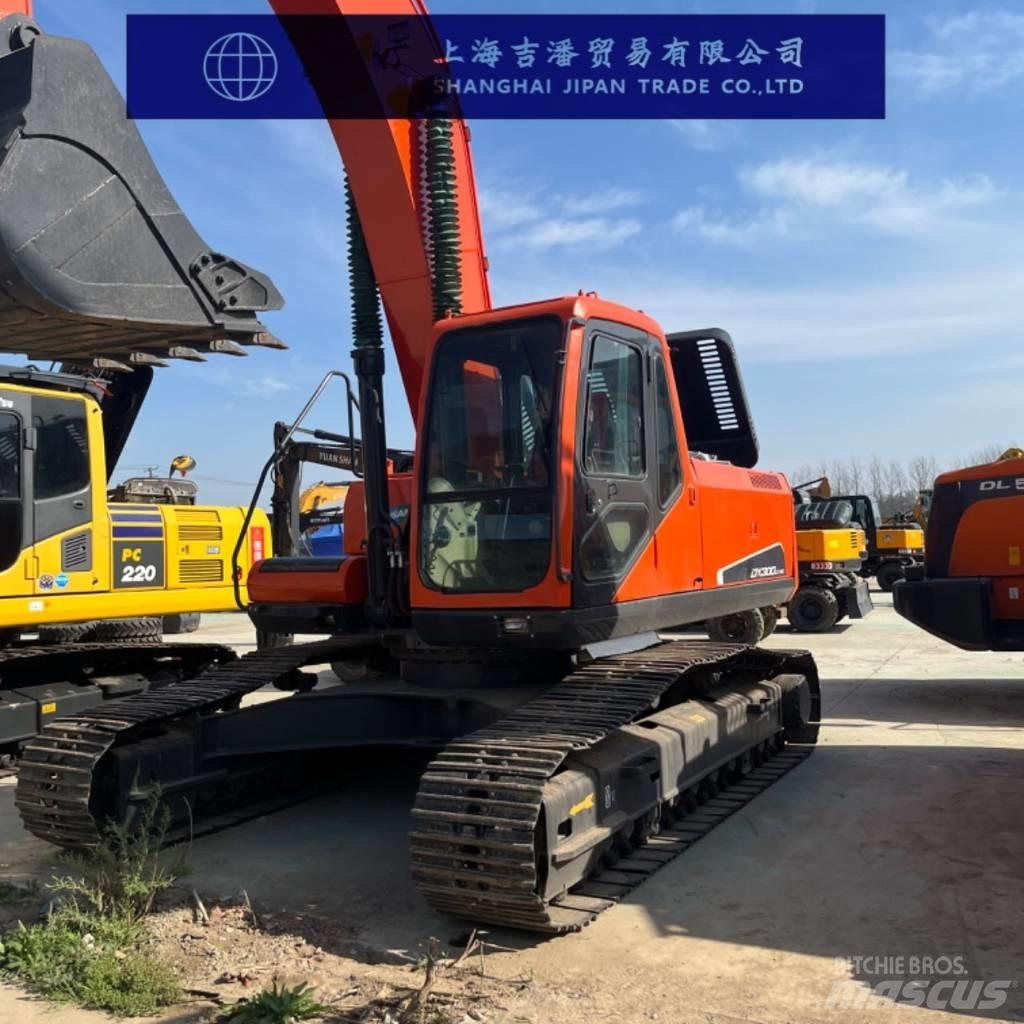 Doosan DX 300 Raupenbagger