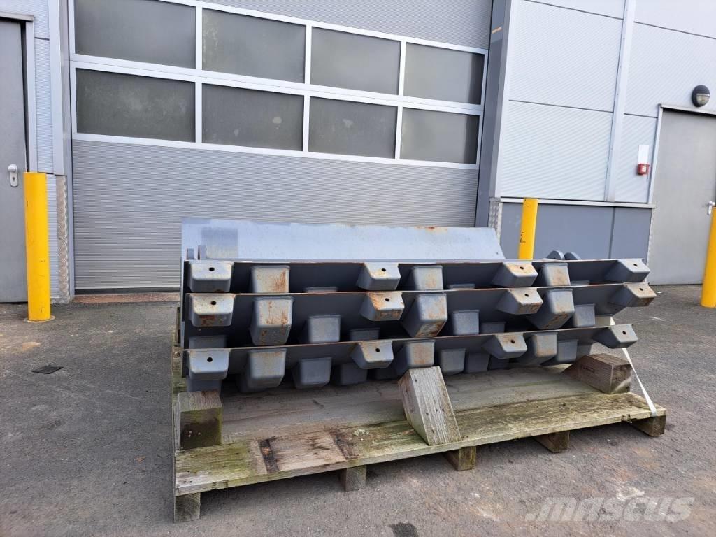Hamm HC 130i Ketten