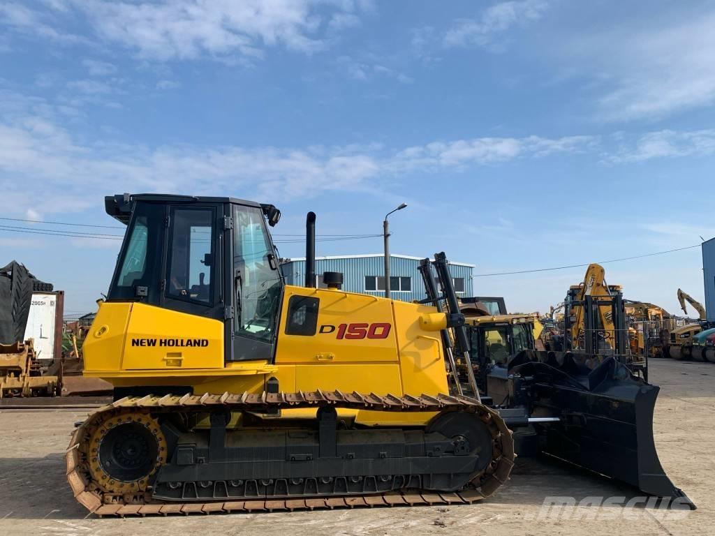 New Holland D 150 Bulldozer