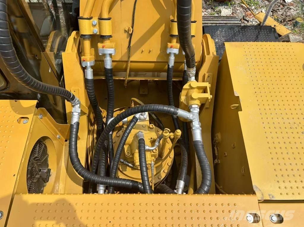 CAT 330DL Raupenbagger