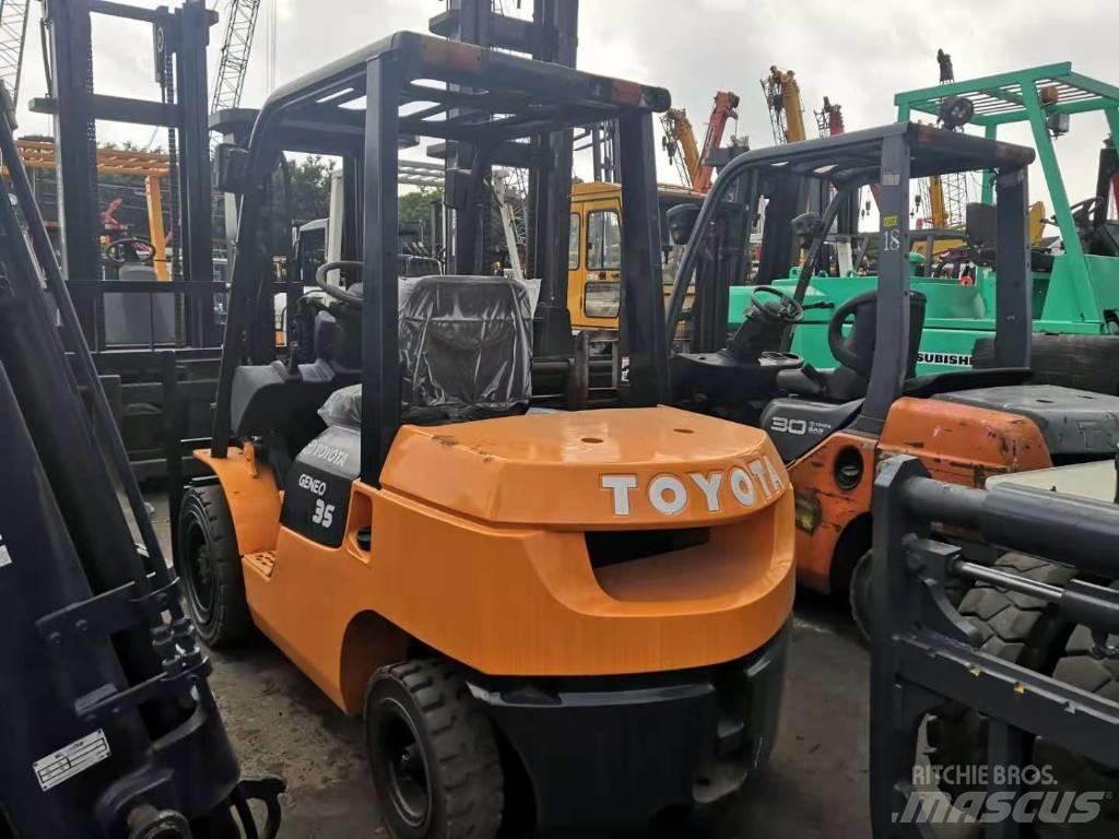 Toyota 3.5 ton Diesel Stapler