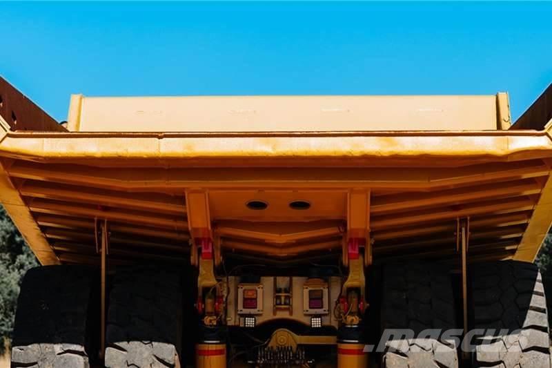 CAT 777D Andere Fahrzeuge