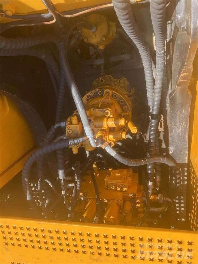 Sany SY215C Raupenbagger