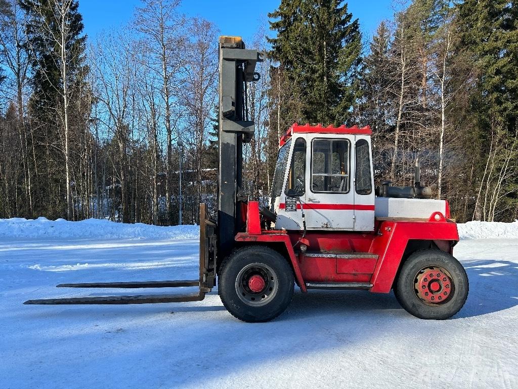 Svetruck 960-26 Diesel Stapler
