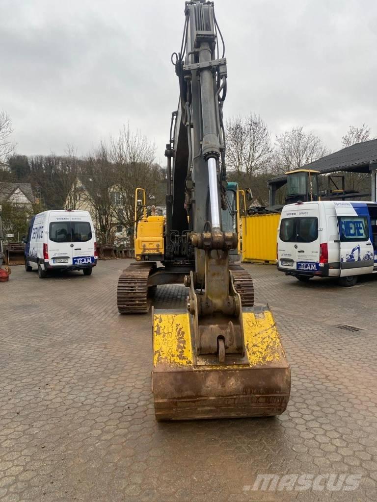 Volvo EC 180 B LC Raupenbagger