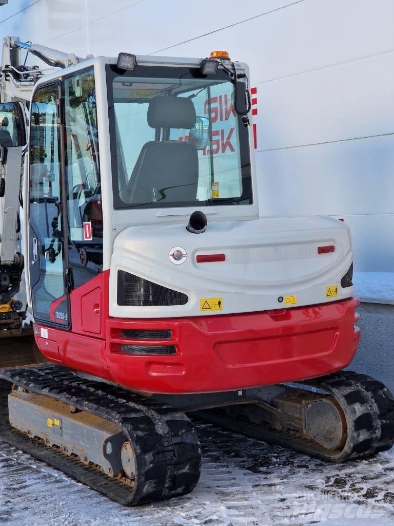 Takeuchi TB 250 Minibagger < 7t