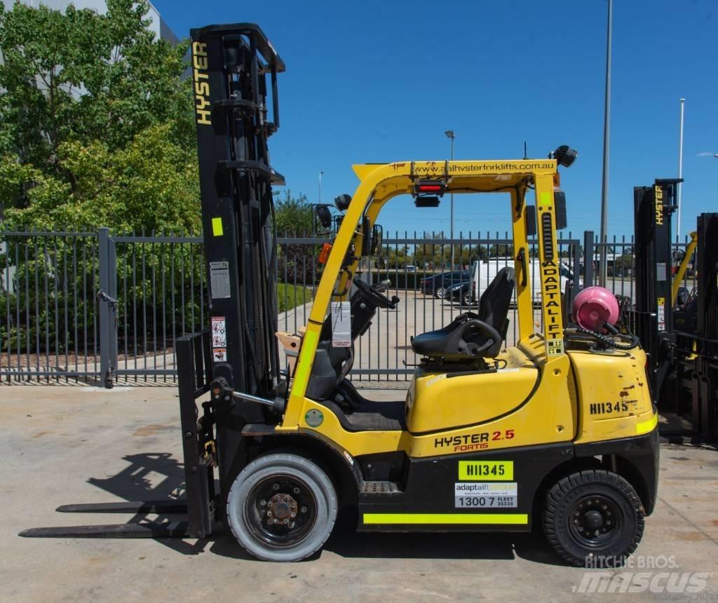 Hyster H2.5TX Gas Stapler