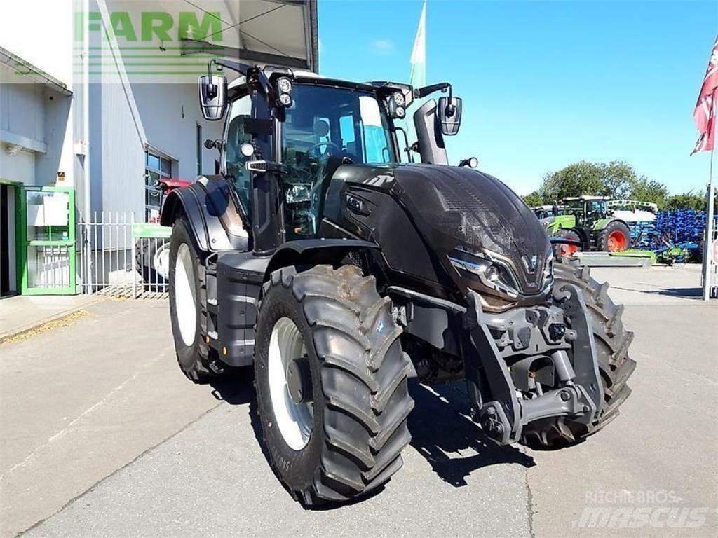 Valtra q265 Traktoren