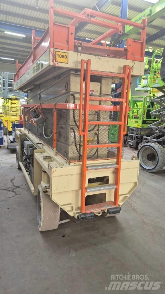 JLG Liftlux 180-12 Scheren-Arbeitsbühnen