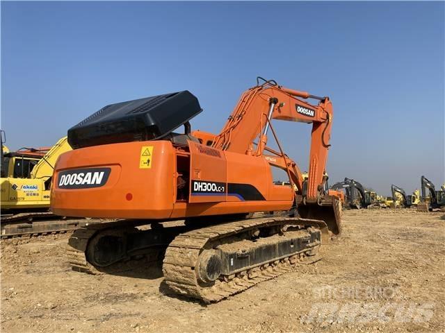 Doosan DH300 Raupenbagger