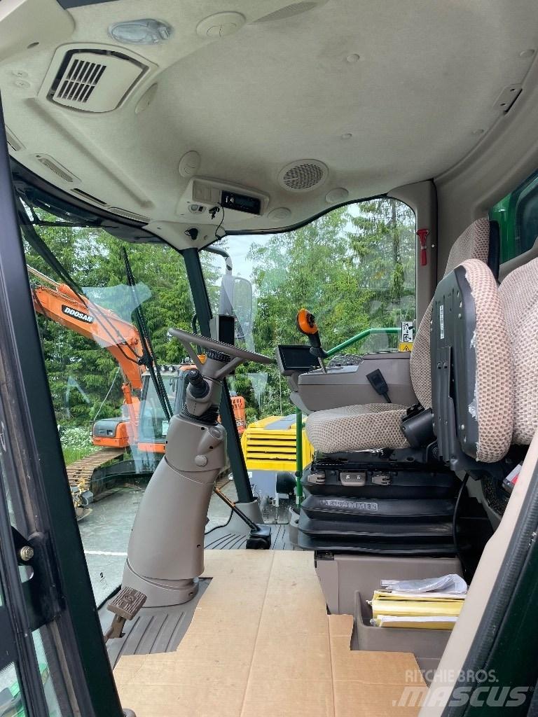 John Deere W 540 Mähdrescher