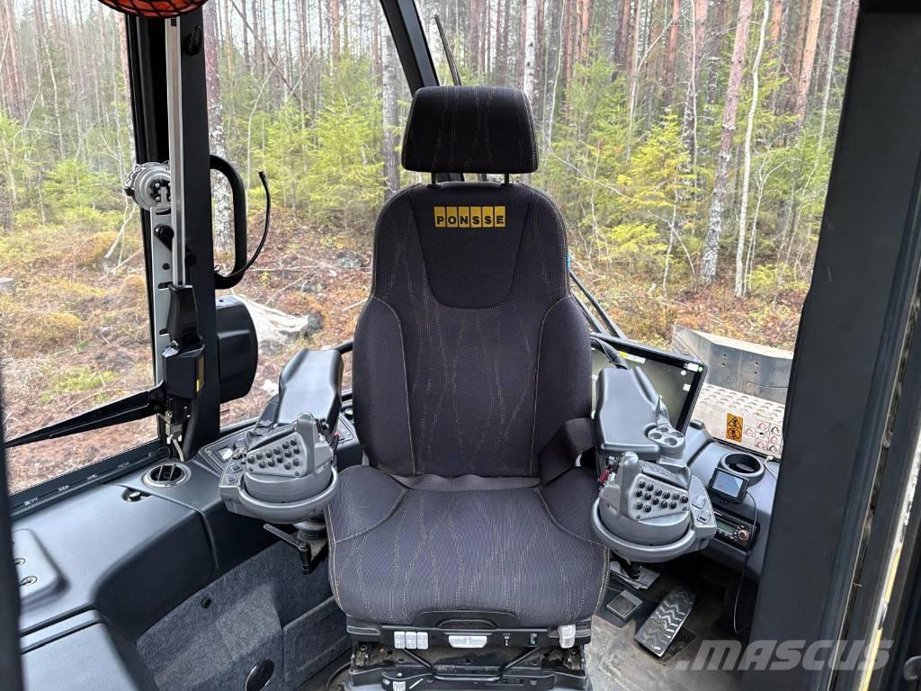 Ponsse ERGO 8W Harvester