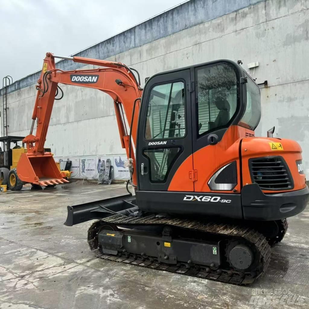 Doosan DX 60-9 C Minibagger < 7t