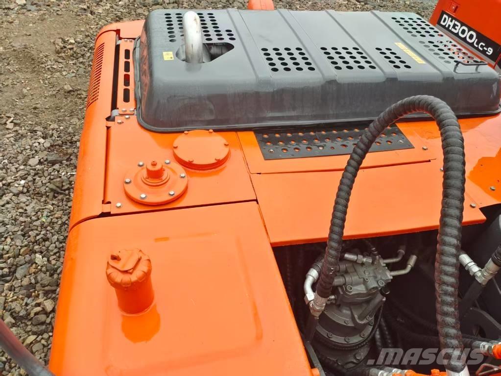 Hitachi ZX 200 Raupenbagger