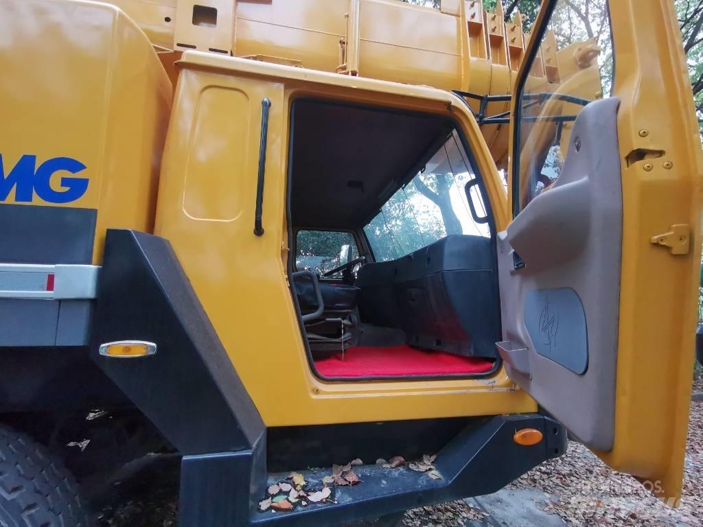 XCMG QY 130 K All-Terrain-Krane